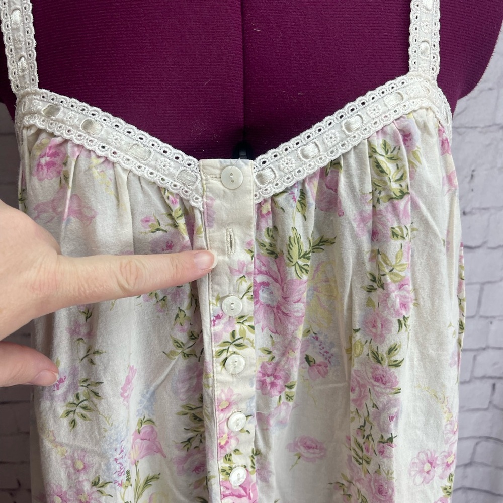 Victorias Secret size small vintage cotton nightgown *missing button* - Picture 3 of 7